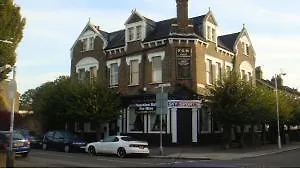 Forest Gate Hotel - Free Parking Limited Spaces London Inn