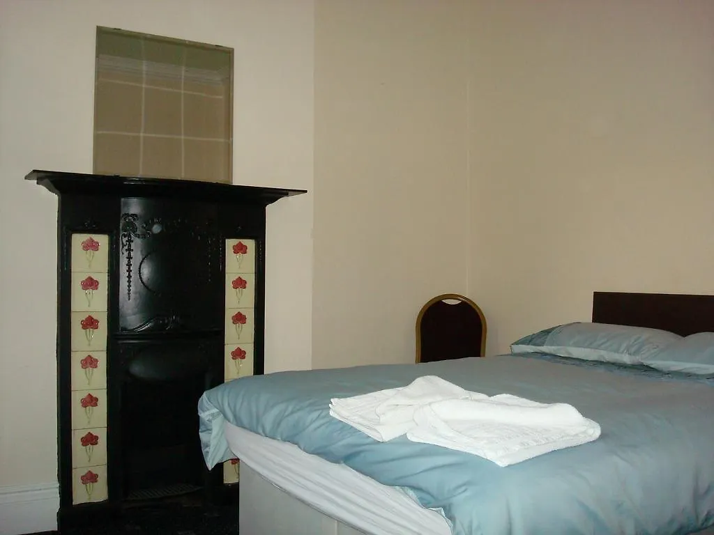 Forest Gate Hotel - Free Parking Limited Spaces London Inn